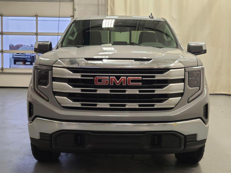 new 2025 GMC Sierra 1500 car, priced at $56,435