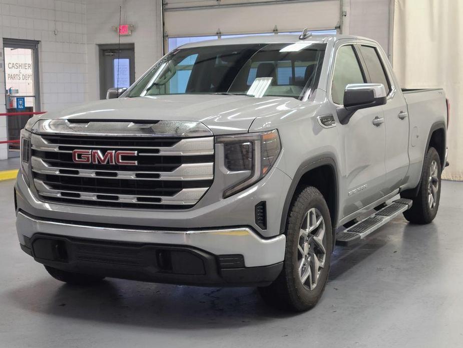 new 2025 GMC Sierra 1500 car, priced at $56,435