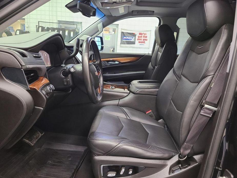 used 2015 Cadillac Escalade car, priced at $31,968