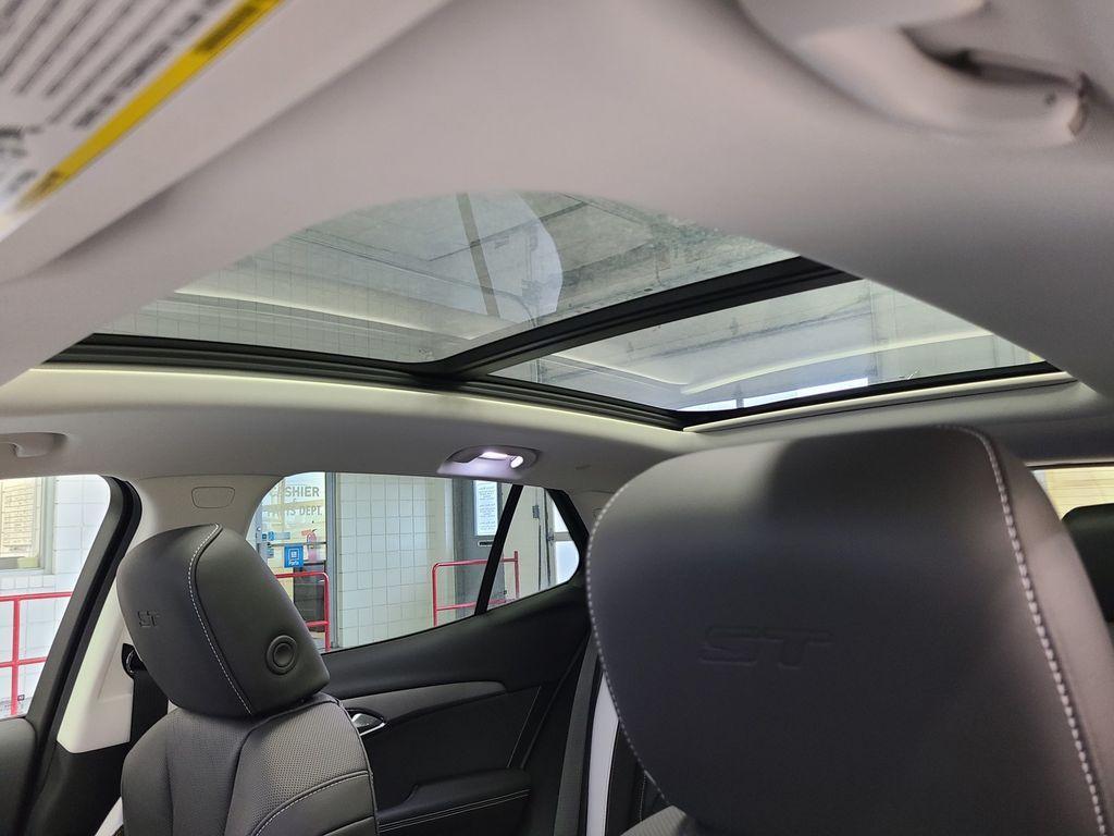 new 2025 Buick Envision car, priced at $41,146