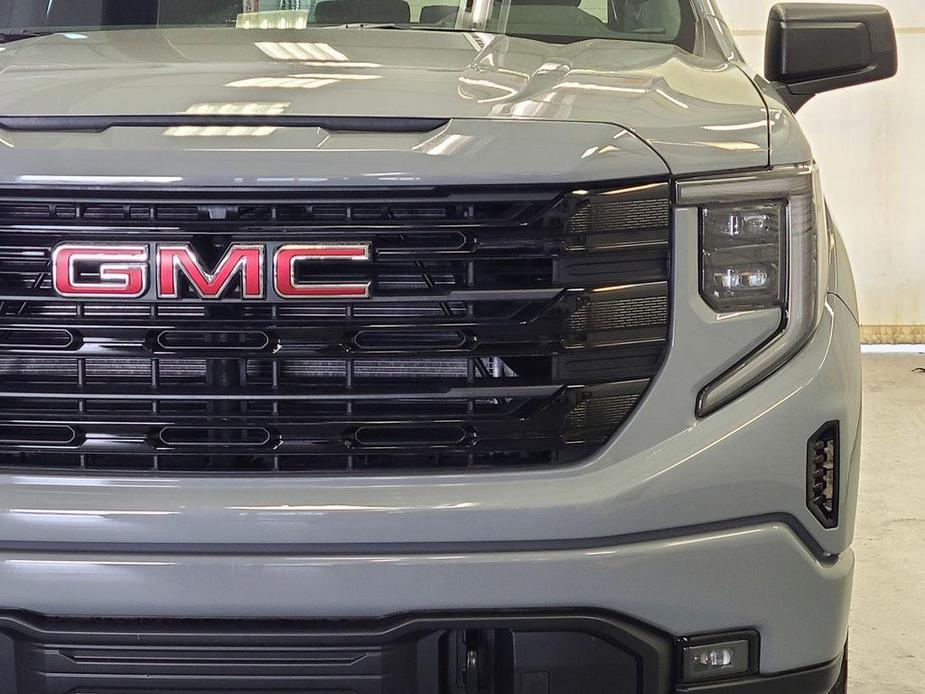 new 2024 GMC Sierra 1500 car, priced at $56,664