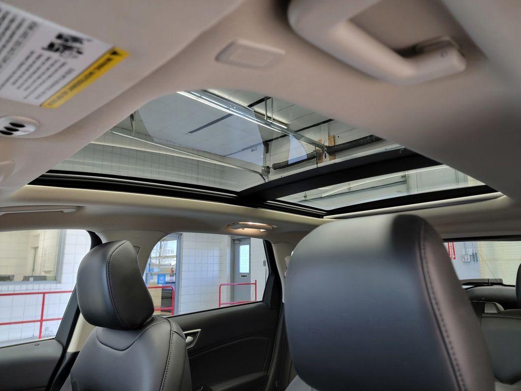 used 2020 Ford Edge car, priced at $17,993