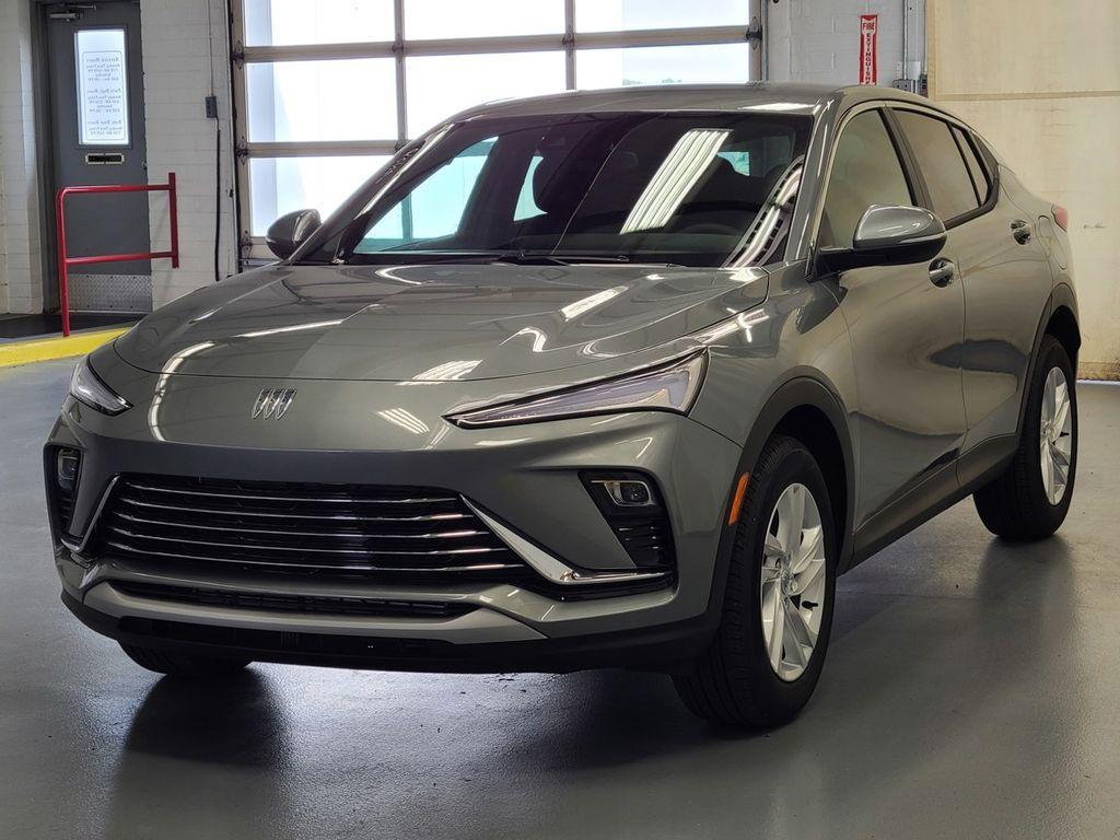 new 2025 Buick Envista car, priced at $25,479