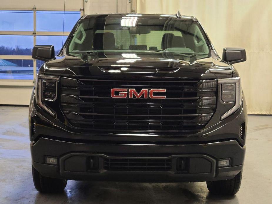 new 2025 GMC Sierra 1500 car, priced at $53,640