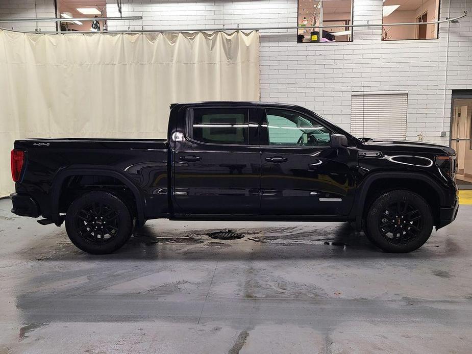 new 2025 GMC Sierra 1500 car, priced at $53,640