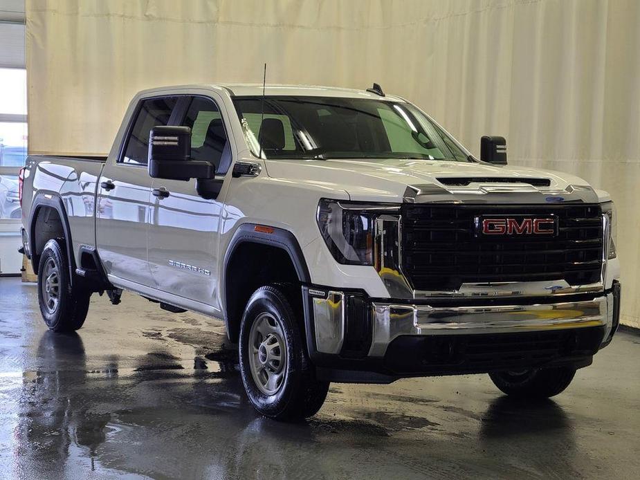 new 2025 GMC Sierra 2500 car, priced at $56,575