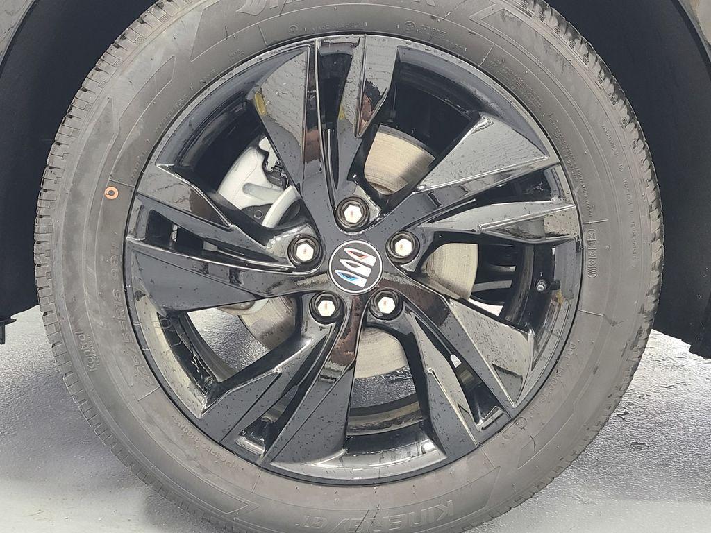 new 2025 Buick Encore GX car, priced at $28,305
