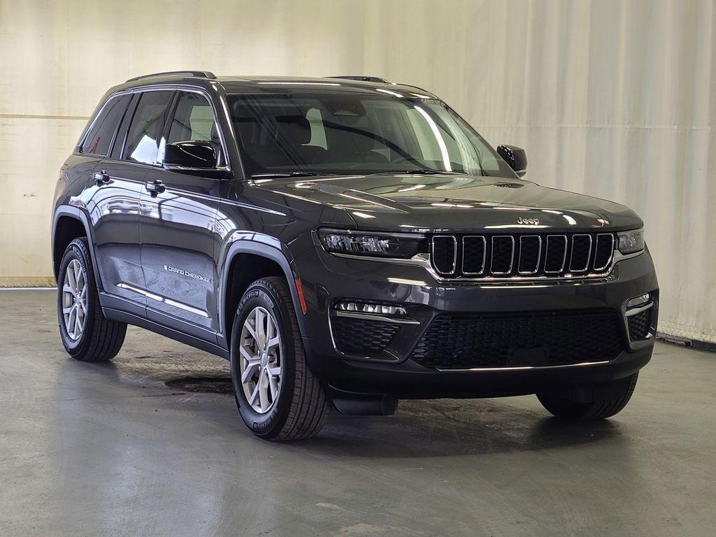 used 2022 Jeep Grand Cherokee car, priced at $36,993