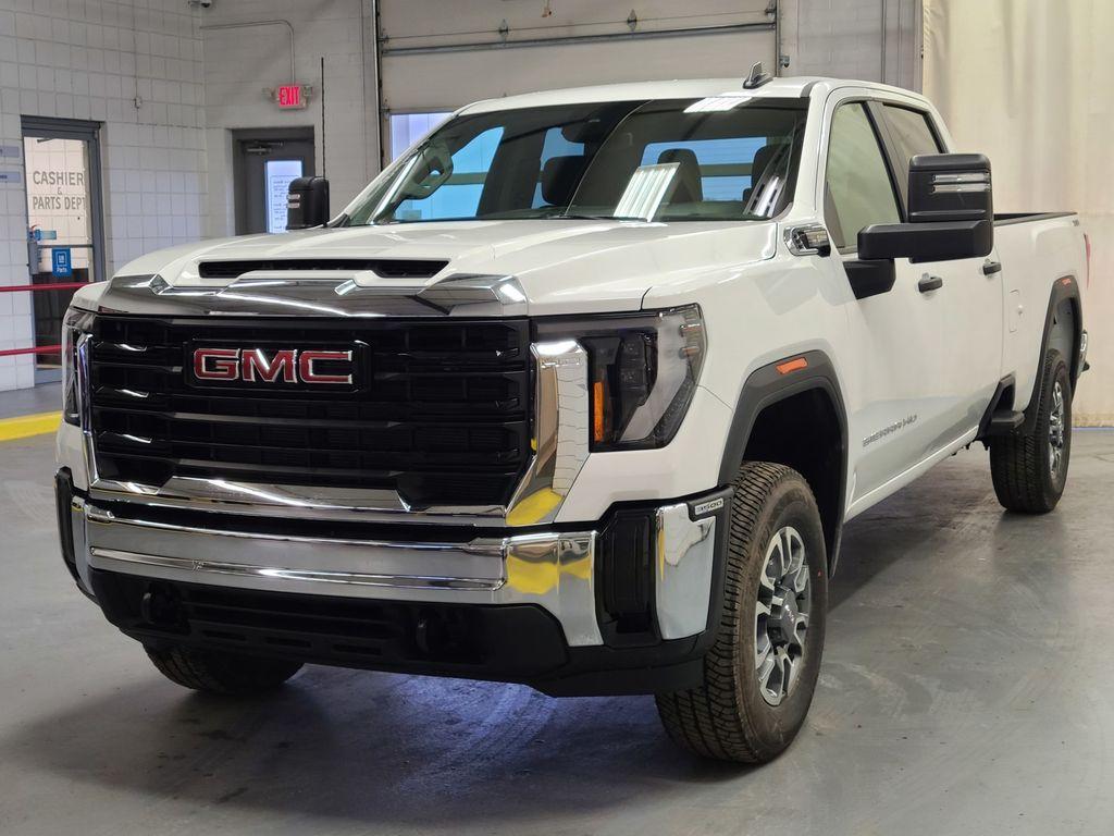 new 2025 GMC Sierra 3500 car, priced at $52,370