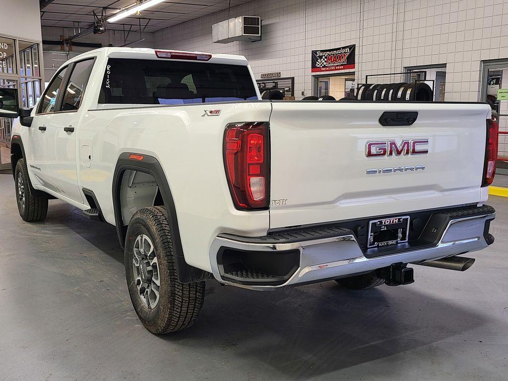 new 2025 GMC Sierra 3500 car, priced at $52,370