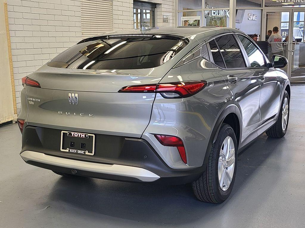 new 2025 Buick Envista car, priced at $26,280