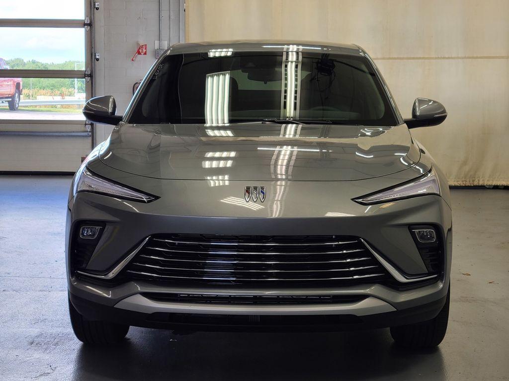 new 2025 Buick Envista car, priced at $26,280