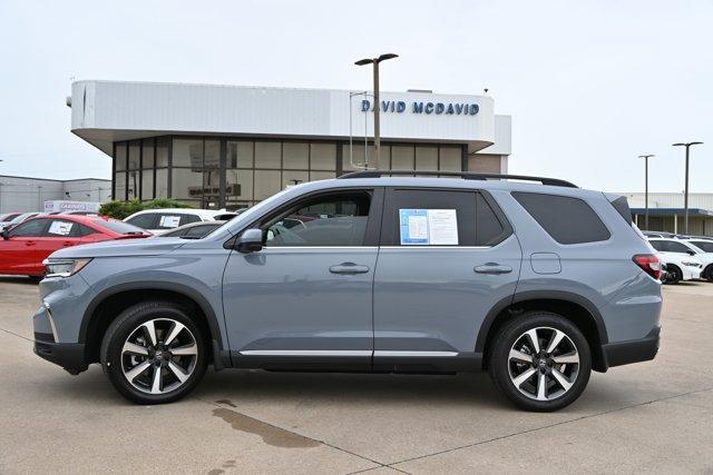 used 2025 Honda Pilot car, priced at $49,990