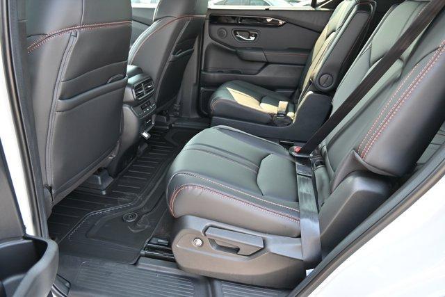 new 2025 Honda Pilot car, priced at $48,859