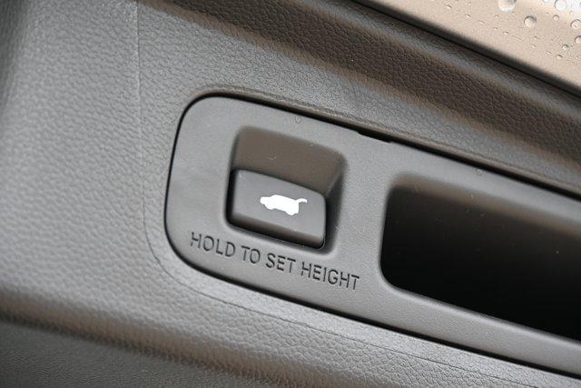 new 2026 Honda CR-V Hybrid car, priced at $38,361