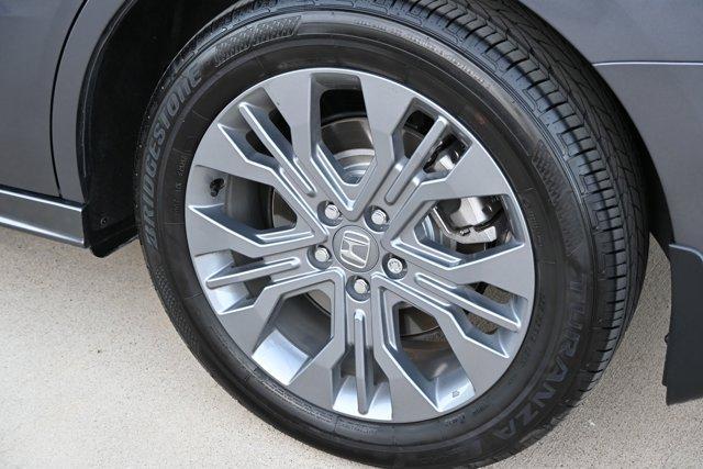 used 2025 Honda Odyssey car, priced at $41,419