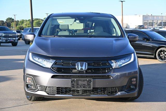 used 2025 Honda Odyssey car, priced at $41,419