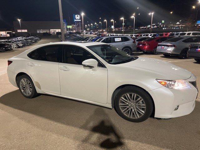 used 2015 Lexus ES 350 car, priced at $14,988