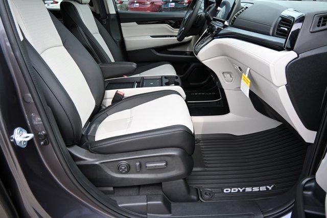 new 2026 Honda Odyssey car, priced at $49,551