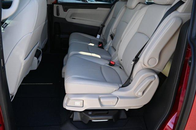 new 2026 Honda Odyssey car, priced at $42,364