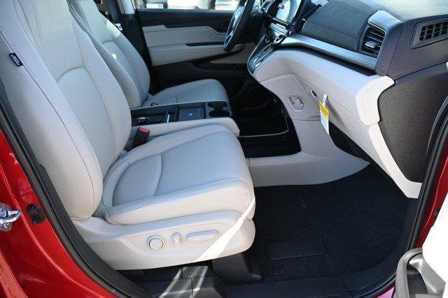 new 2026 Honda Odyssey car, priced at $42,364