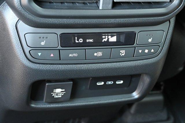 new 2025 Honda Pilot car, priced at $55,182