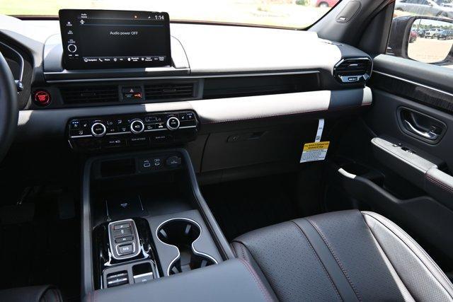 new 2025 Honda Pilot car, priced at $55,182