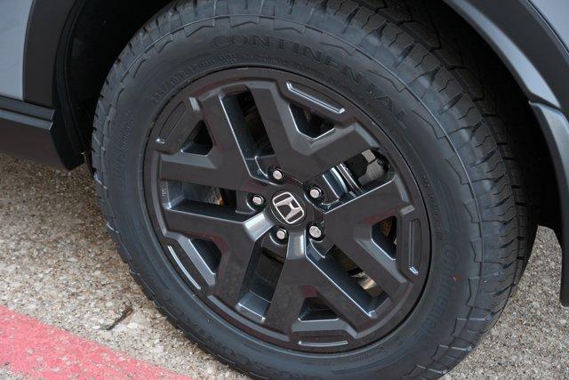 new 2026 Honda CR-V Hybrid car, priced at $39,014