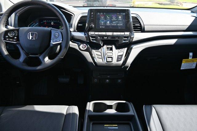 new 2024 Honda Odyssey car, priced at $49,917