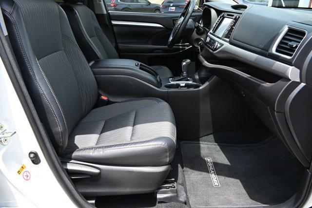 used 2018 Toyota Highlander car, priced at $19,690