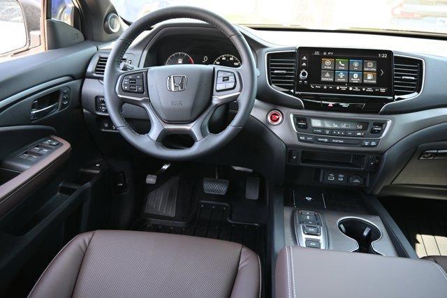 new 2025 Honda Ridgeline car, priced at $42,957