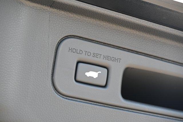 new 2025 Honda Pilot car, priced at $49,294