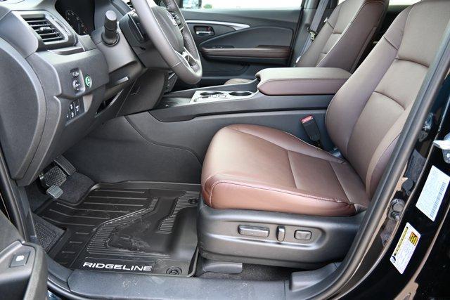new 2025 Honda Ridgeline car, priced at $41,702