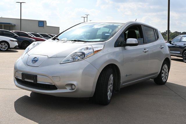 used 2015 Nissan Leaf car, priced at $5,900