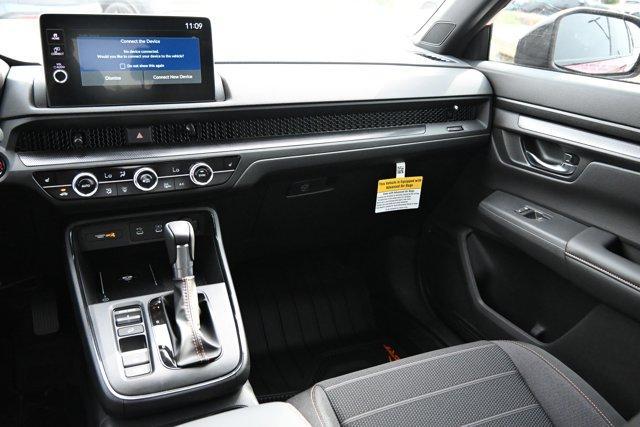new 2026 Honda CR-V Hybrid car, priced at $39,014