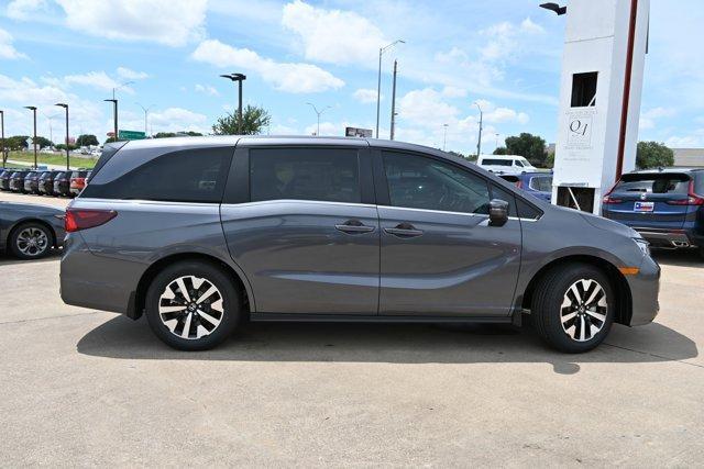 new 2025 Honda Odyssey car, priced at $41,125