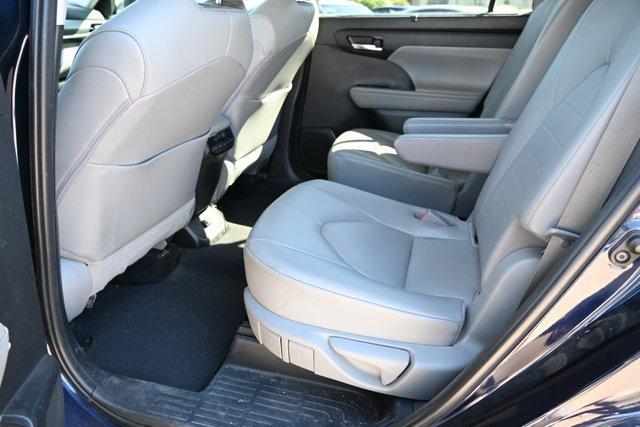 used 2020 Toyota Highlander car, priced at $24,490