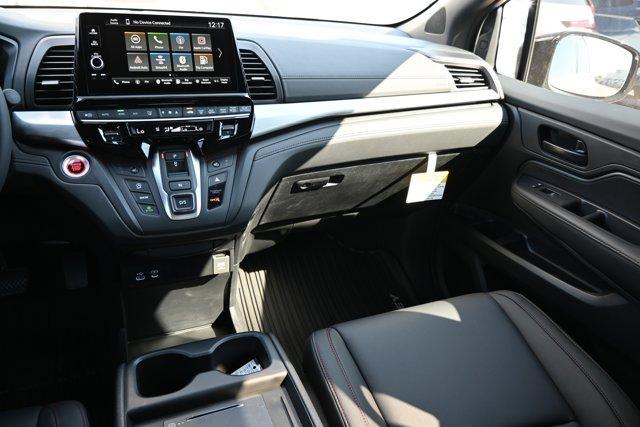 new 2026 Honda Odyssey car, priced at $43,395