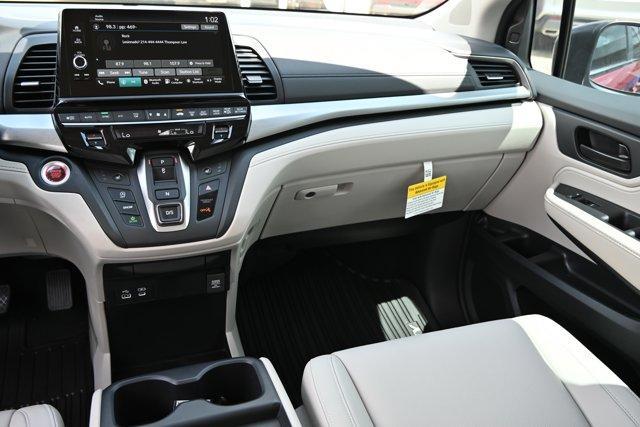new 2025 Honda Odyssey car, priced at $41,580