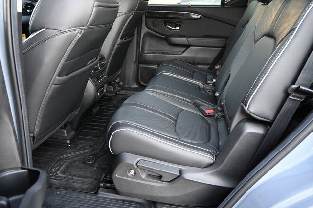 new 2025 Honda Pilot car, priced at $51,204