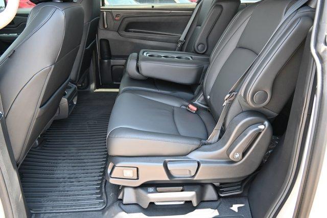 new 2025 Honda Odyssey car, priced at $41,580