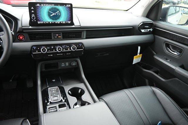 new 2025 Honda Pilot car, priced at $51,204