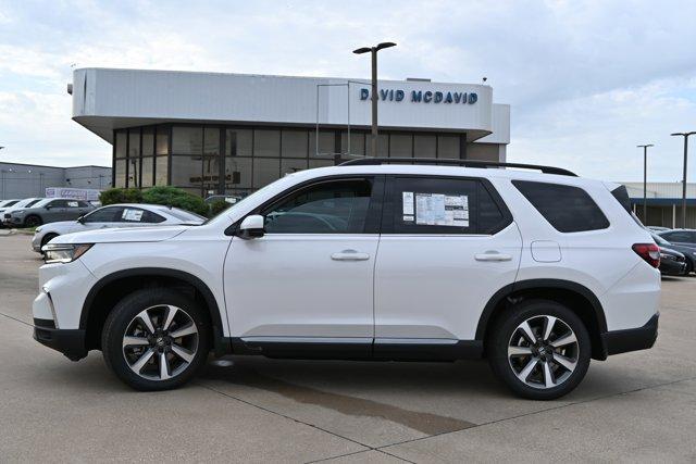 new 2025 Honda Pilot car, priced at $51,204