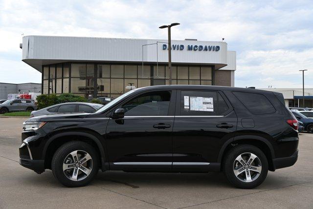 new 2025 Honda Pilot car, priced at $42,913