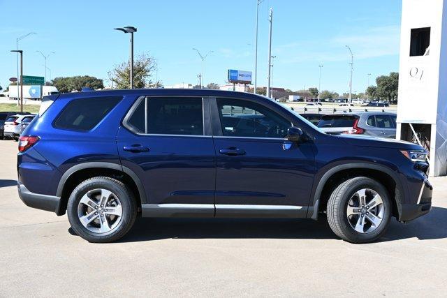 new 2025 Honda Pilot car, priced at $42,898