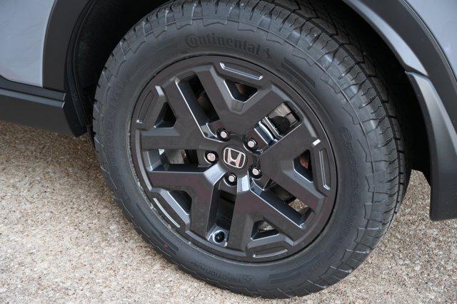 new 2026 Honda CR-V Hybrid car, priced at $38,959