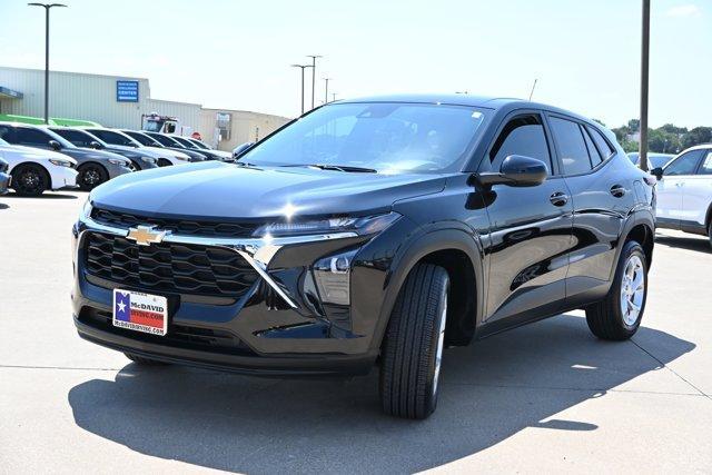 used 2025 Chevrolet Trax car, priced at $20,498