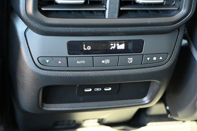 new 2025 Honda Pilot car, priced at $43,872
