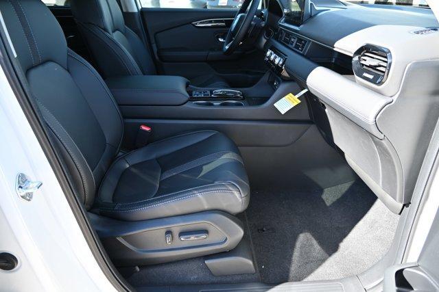 new 2025 Honda Pilot car, priced at $43,872