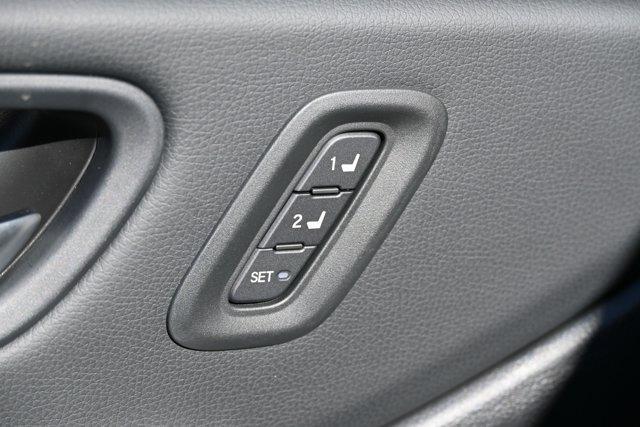 new 2025 Honda Pilot car, priced at $43,872